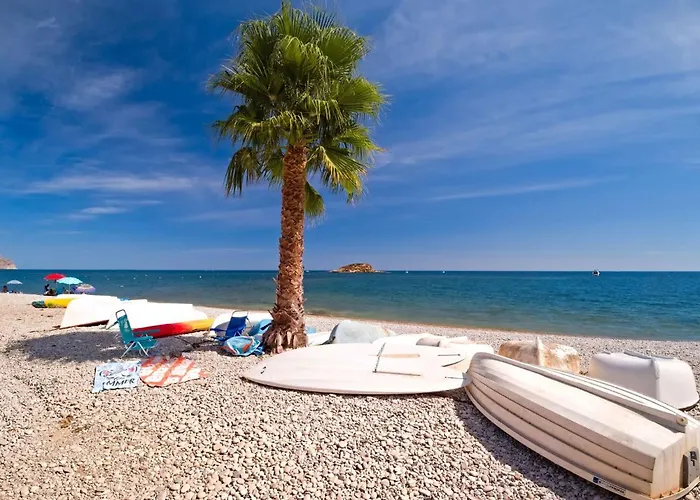 Apolo Iv-12 By Interhome