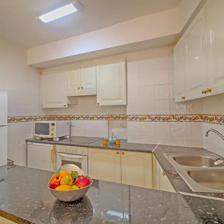 Apolo Iv-12 By Interhome *