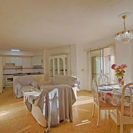 Apolo Iv-12 By Interhome